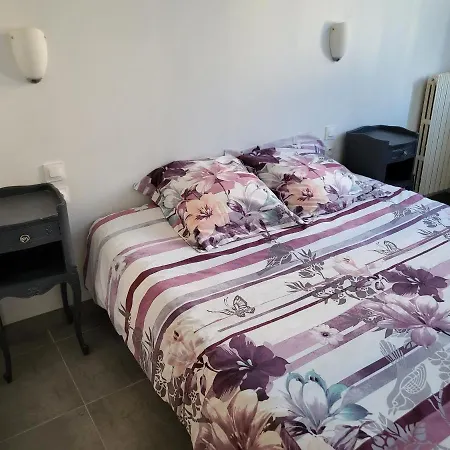 Clementine Apartment *